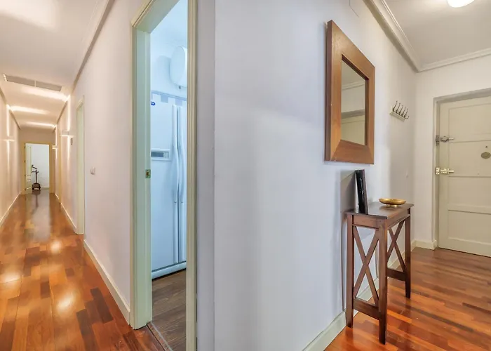 Apto Gran Capitan Center Ii - Parking Incluido 公寓